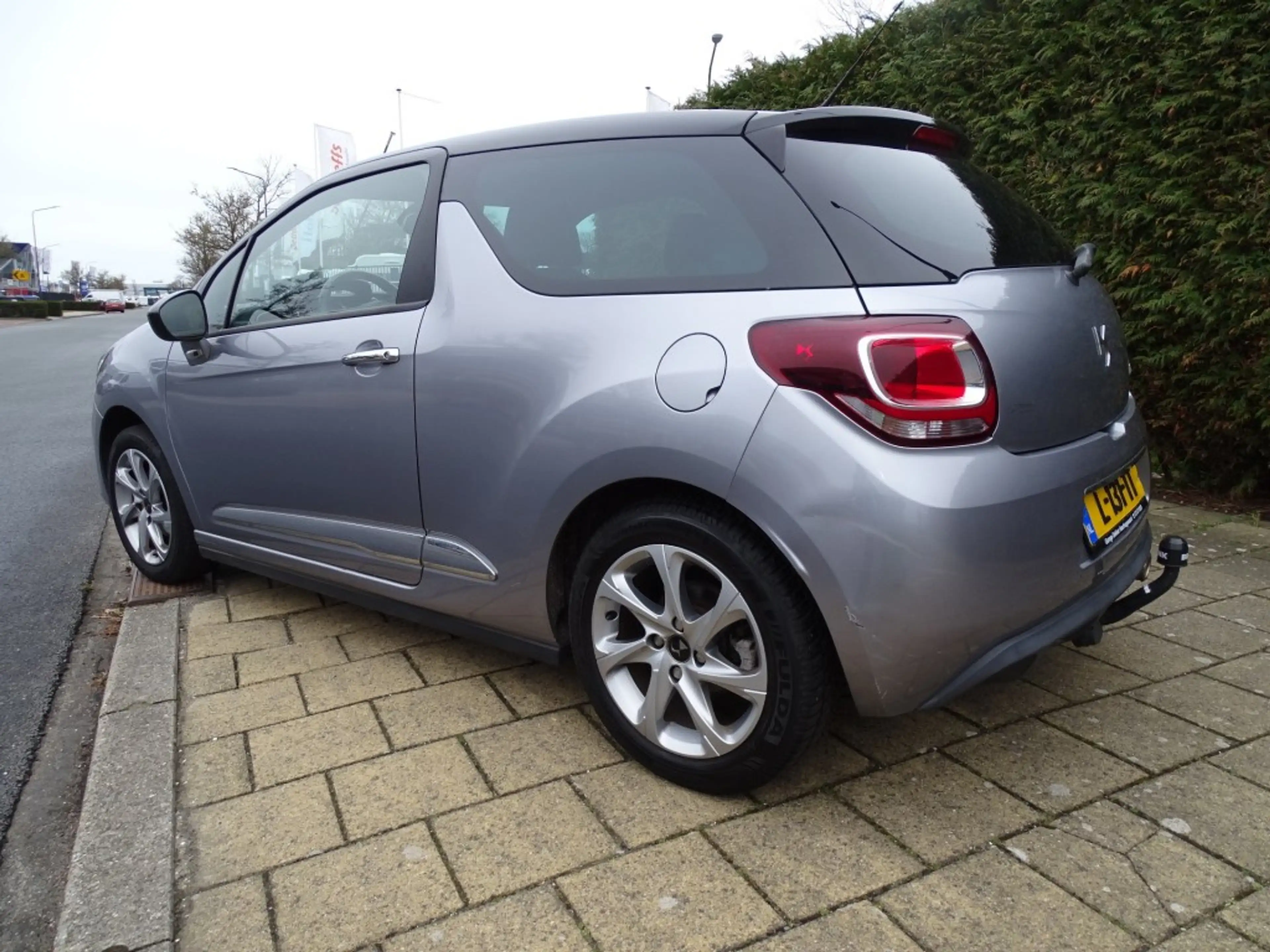 DS Automobiles DS 3 1.2 PT CON. CHIC-Clima-Navi-Led-Blth-Pdc-Came-Trkh — photo 2