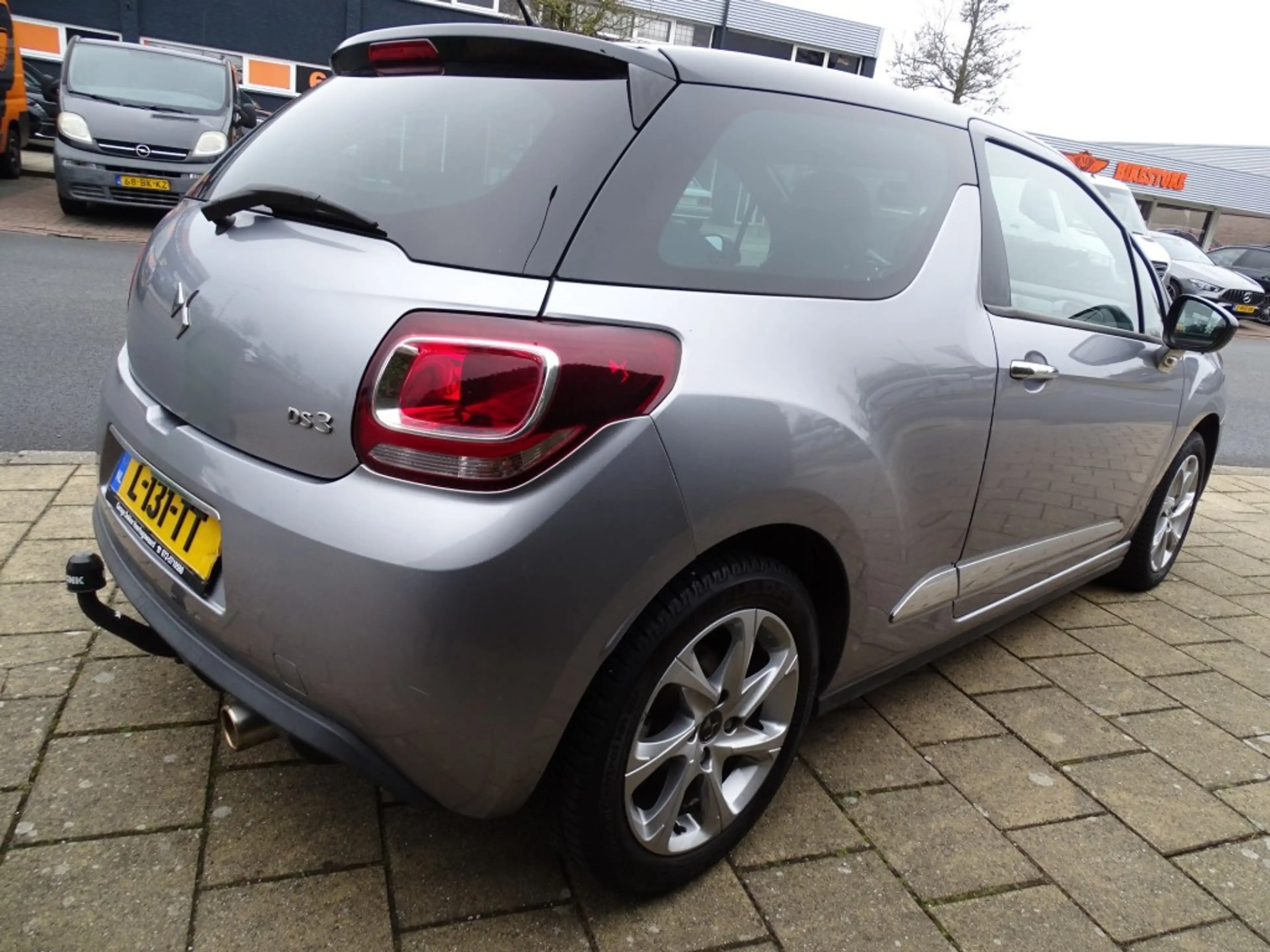 DS Automobiles DS 3 1.2 PT CON. CHIC-Clima-Navi-Led-Blth-Pdc-Came-Trkh — photo 3
