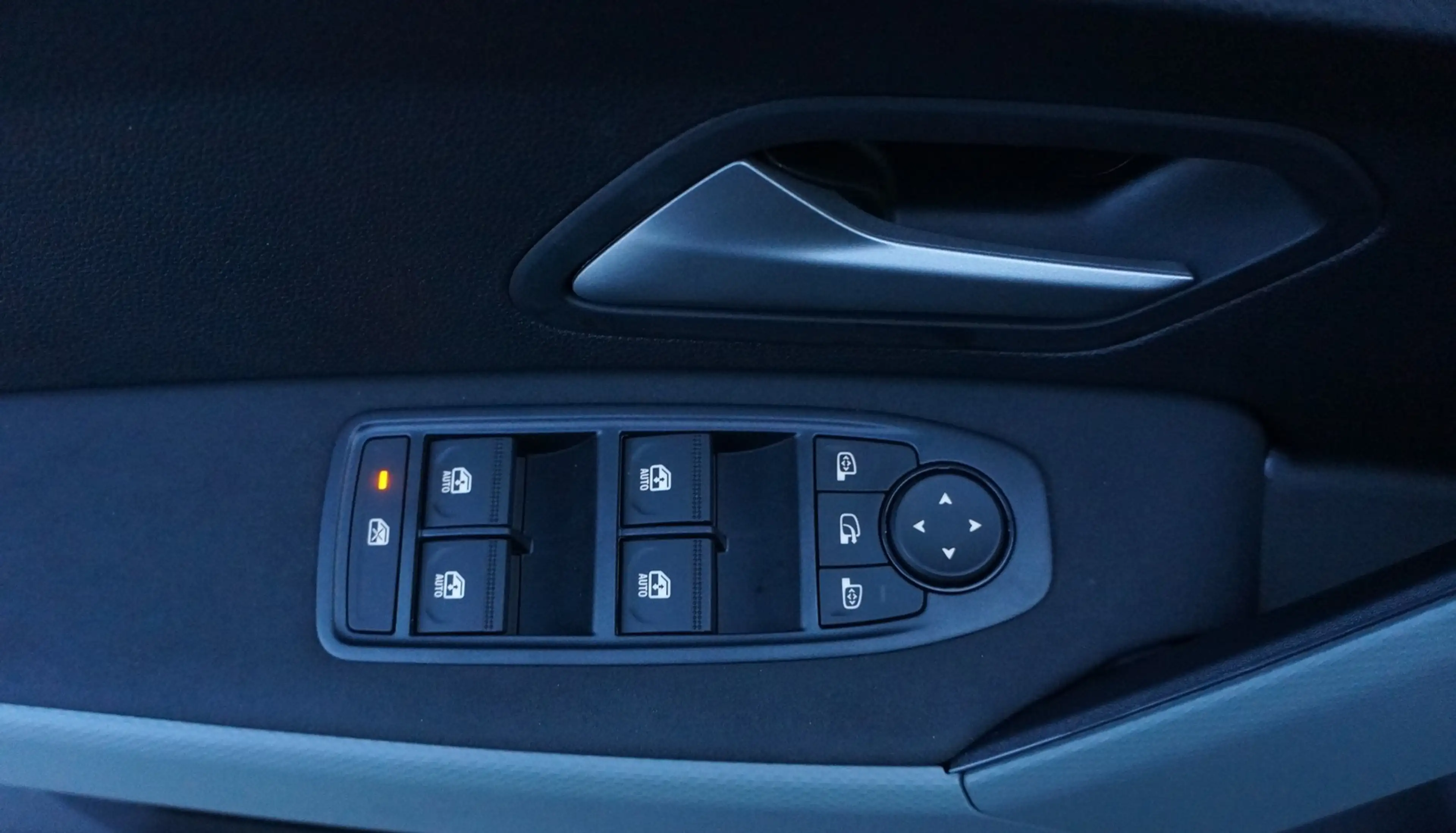 Dacia Bigster Journey+ FullHybrid 155 NAV+CAM+SH — photo 36