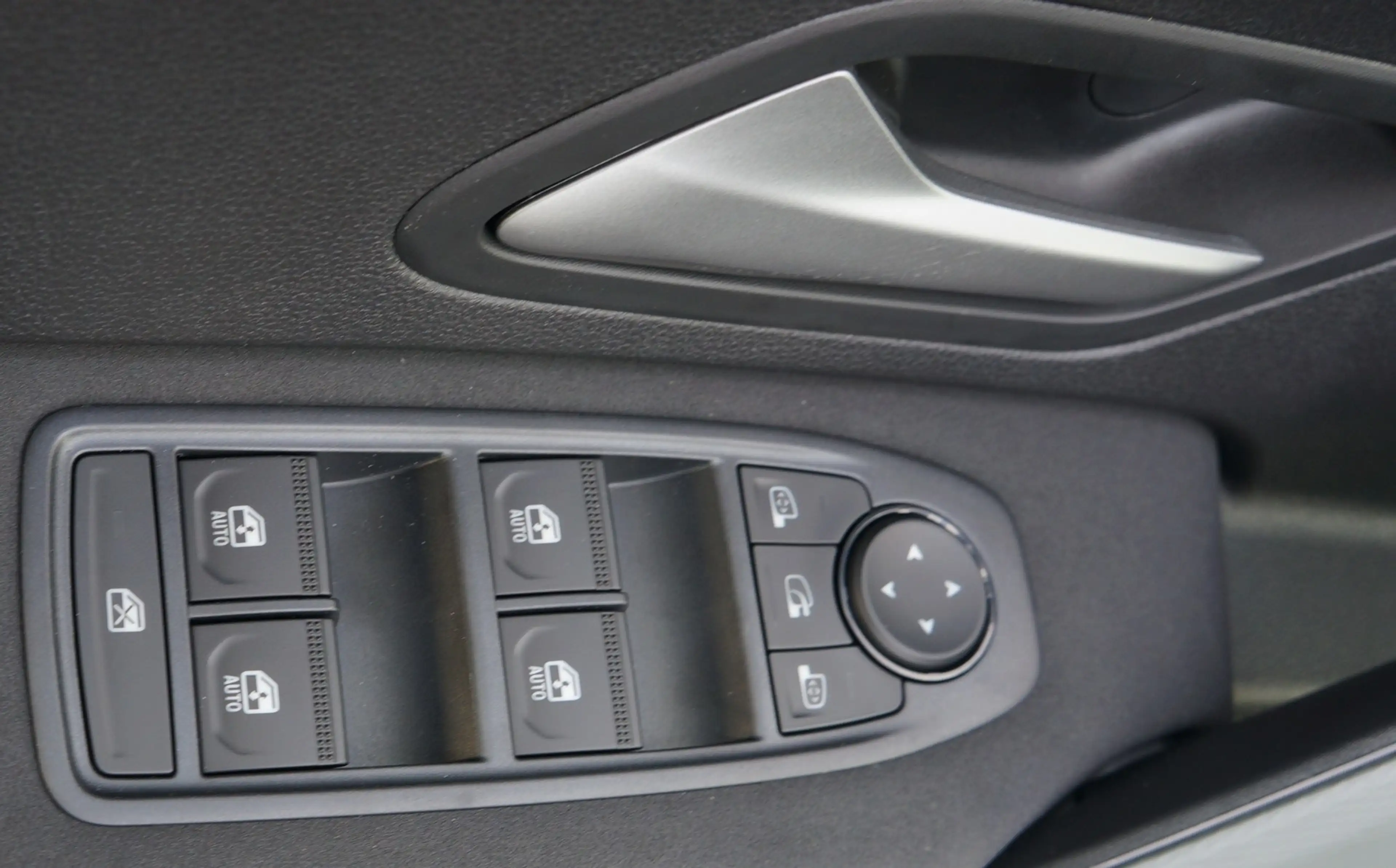 Dacia Bigster Journey+ FullHybrid 155 NAV+CAM+SH — photo 18