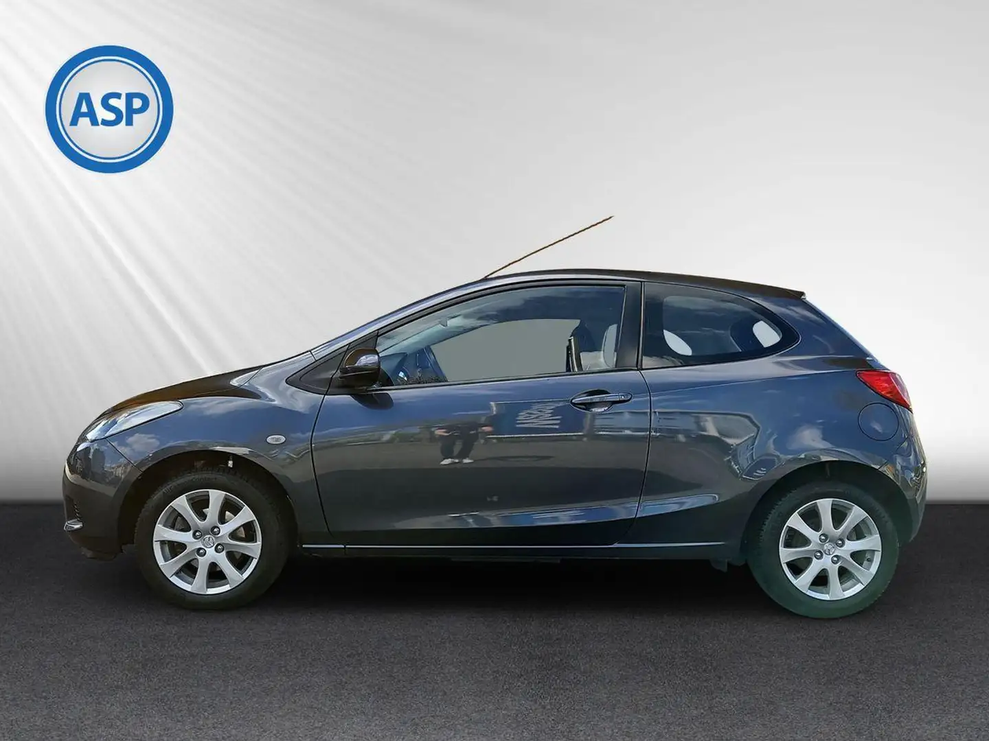 Mazda 2 1.3 16V KAT Grau - 2