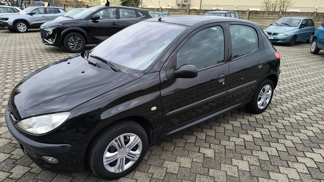 Peugeot 206