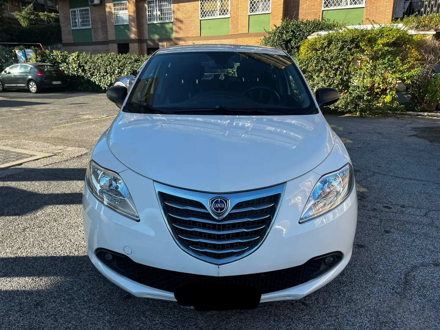 Lancia Ypsilon Ypsilon 1.2 Gold 69cv my16 Blanc - 1