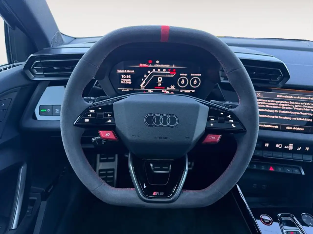 Audi RS3 2026 — фото 14