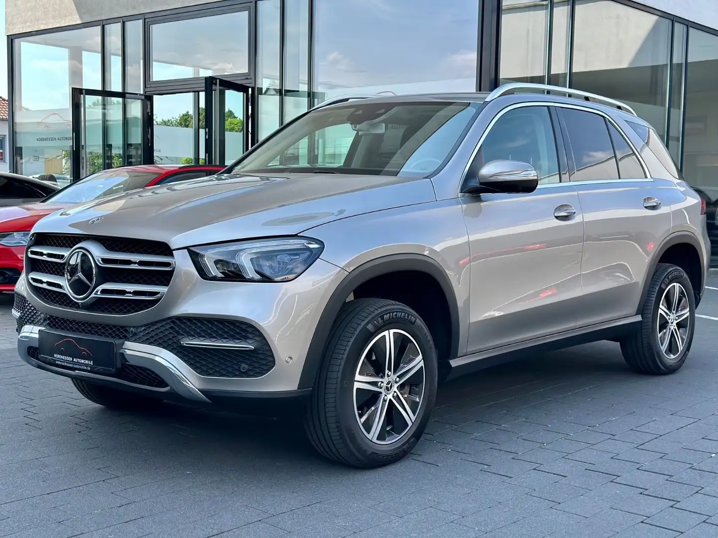 Mercedes-Benz GLE 350 d 4Matic | Airmatic | AHK | 360° | Leder Silber - 1
