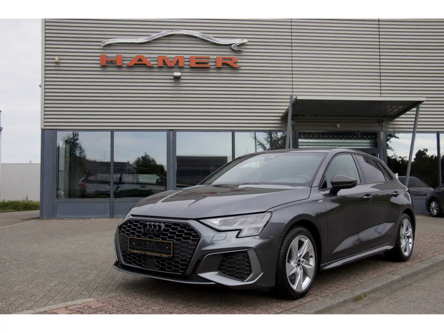 Audi A3 35 TDI Sportback S tronic S line Gris - 1