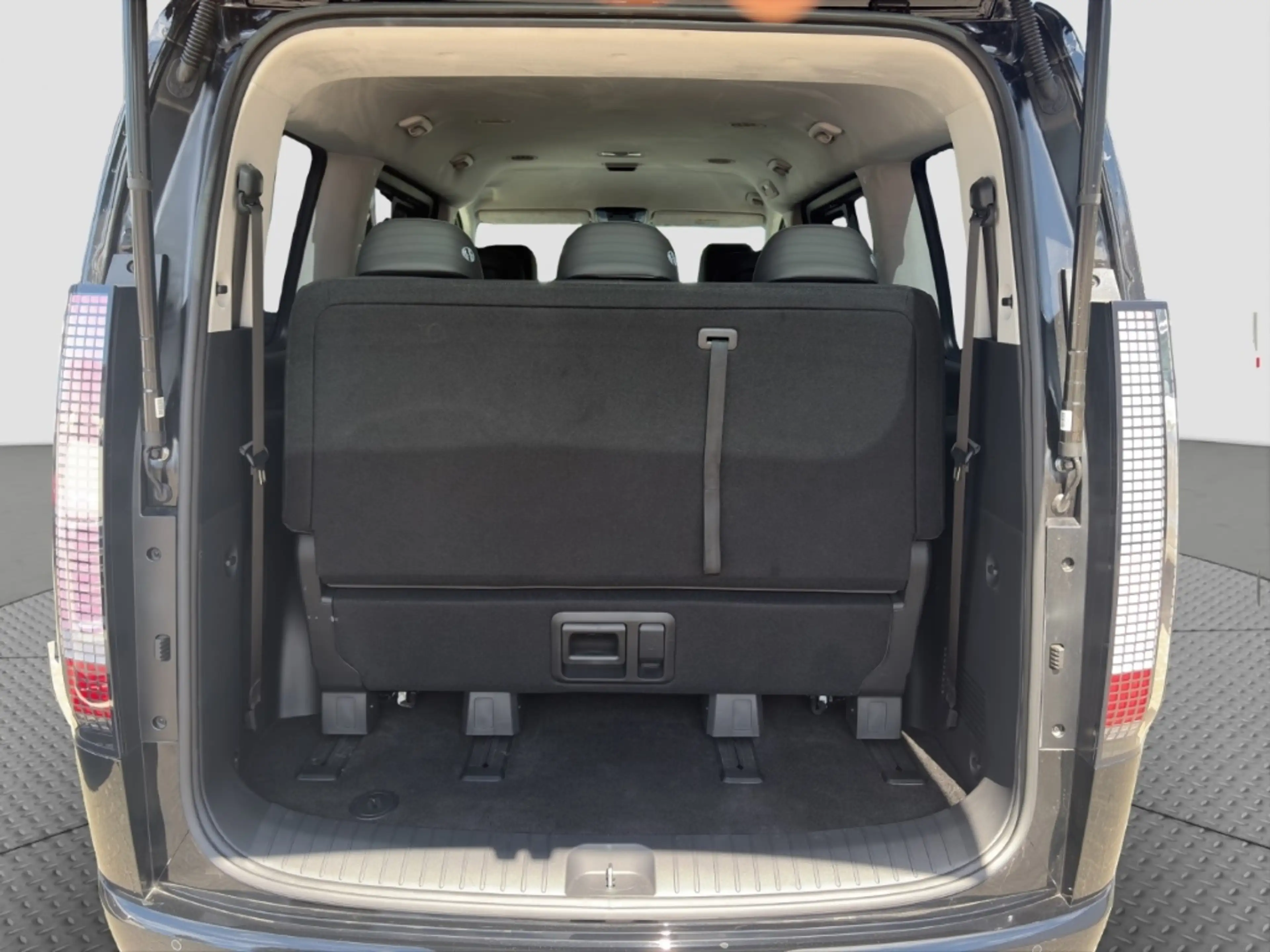 Hyundai STARIA SIGNATUR 1.6 T-GDi *LED*NAVI*CAM*LEDER* — photo 9
