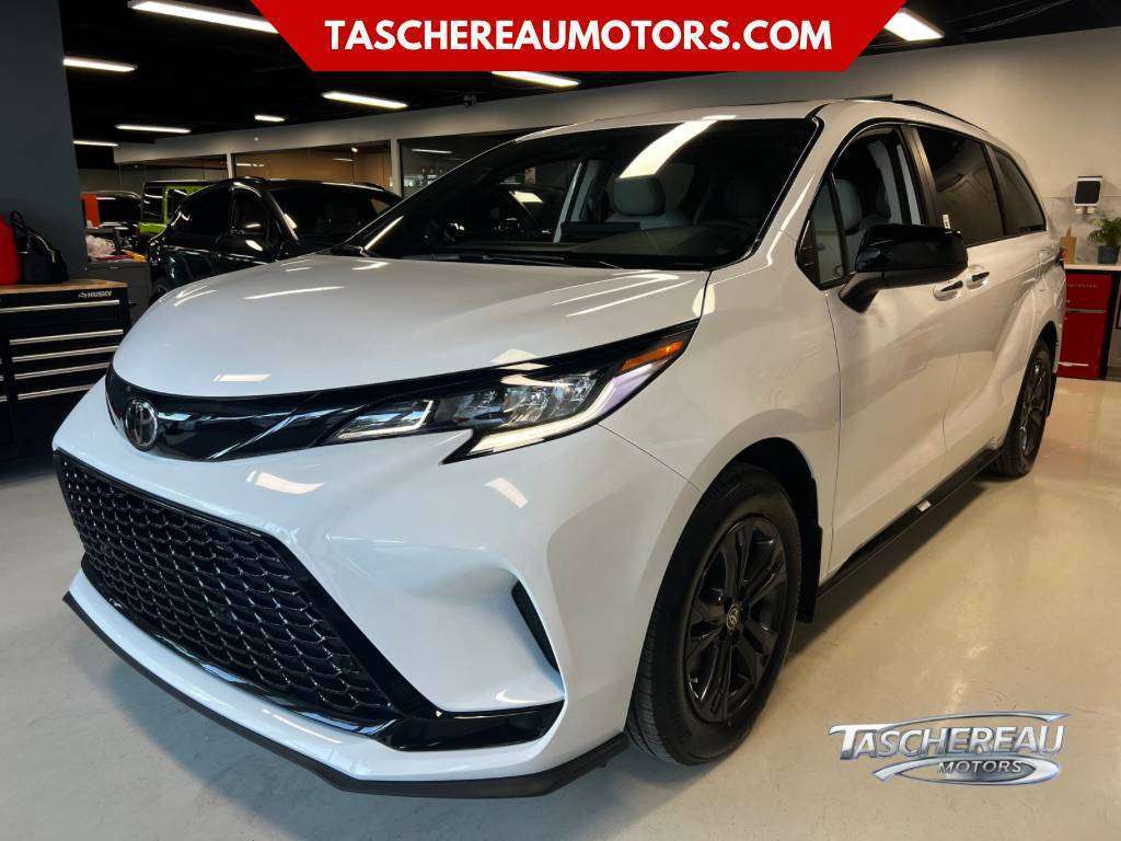 2026 Toyota Sienna XSE | HEV | AWD | Hybride | 7 Places | Neuf