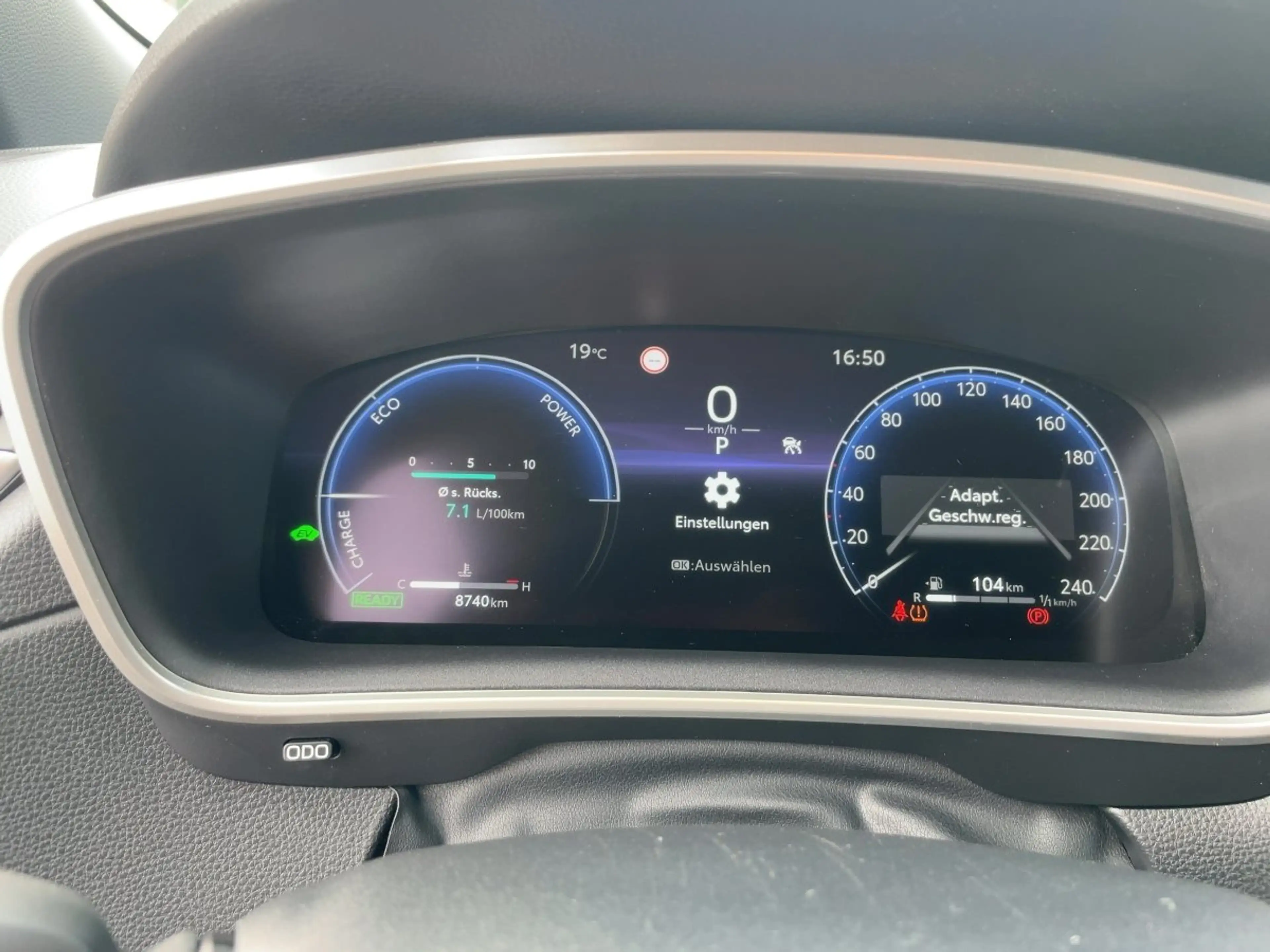 Toyota Corolla Cross 1.8 FWD Teamplayer ACC+LED+Navi+LM — photo 18
