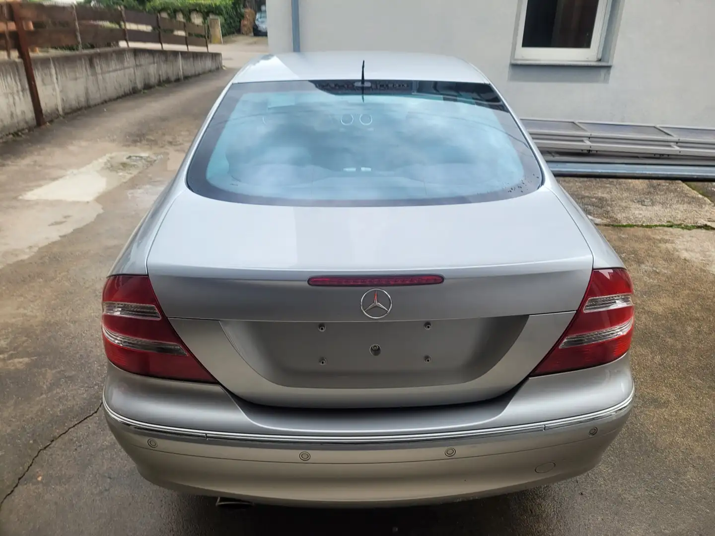 Mercedes-Benz CLK 200 Coupe Kompressor Automatik Avantgarde - 2