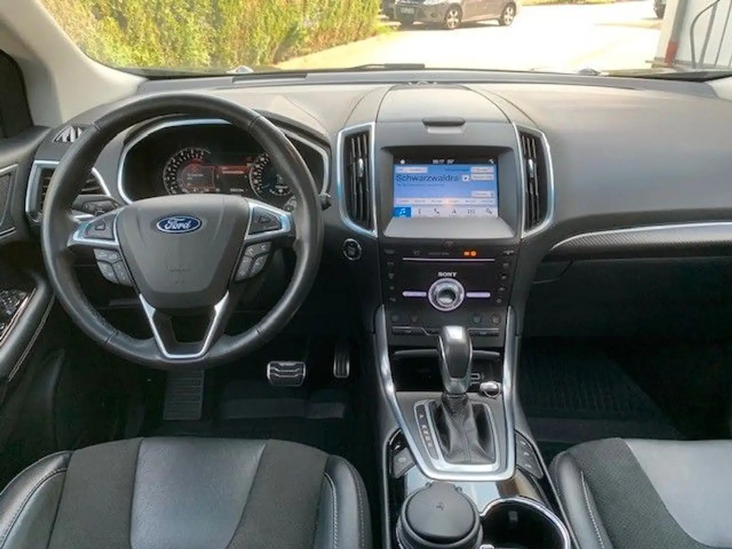 Ford Edge ST LIne LED Pano ACC Sitze klimatisiert Noir - 2