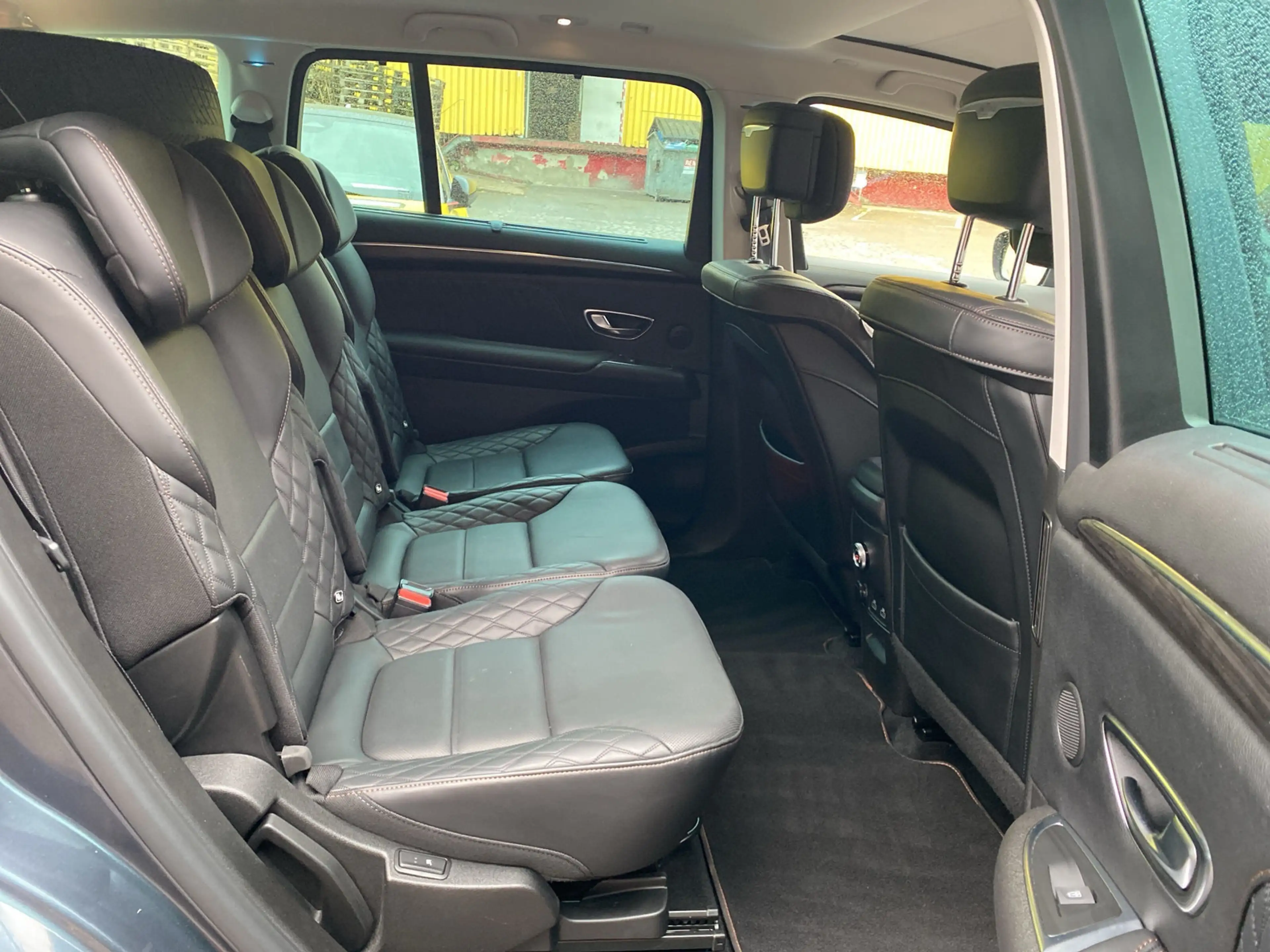 Renault Espace INITIALE PARIS BLUE dCi 190 EDC Navi PDC — photo 12