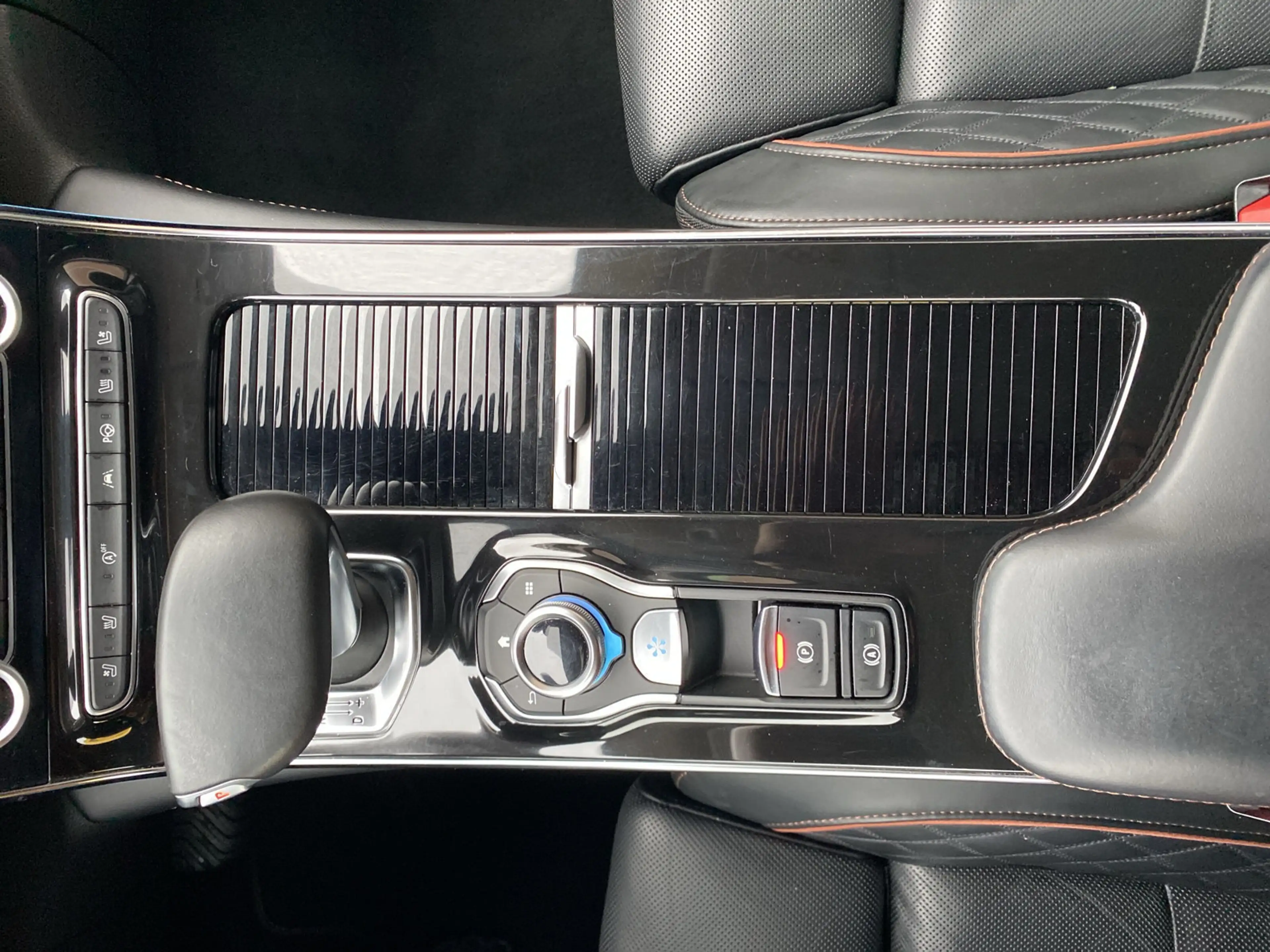 Renault Espace INITIALE PARIS BLUE dCi 190 EDC Navi PDC — photo 15