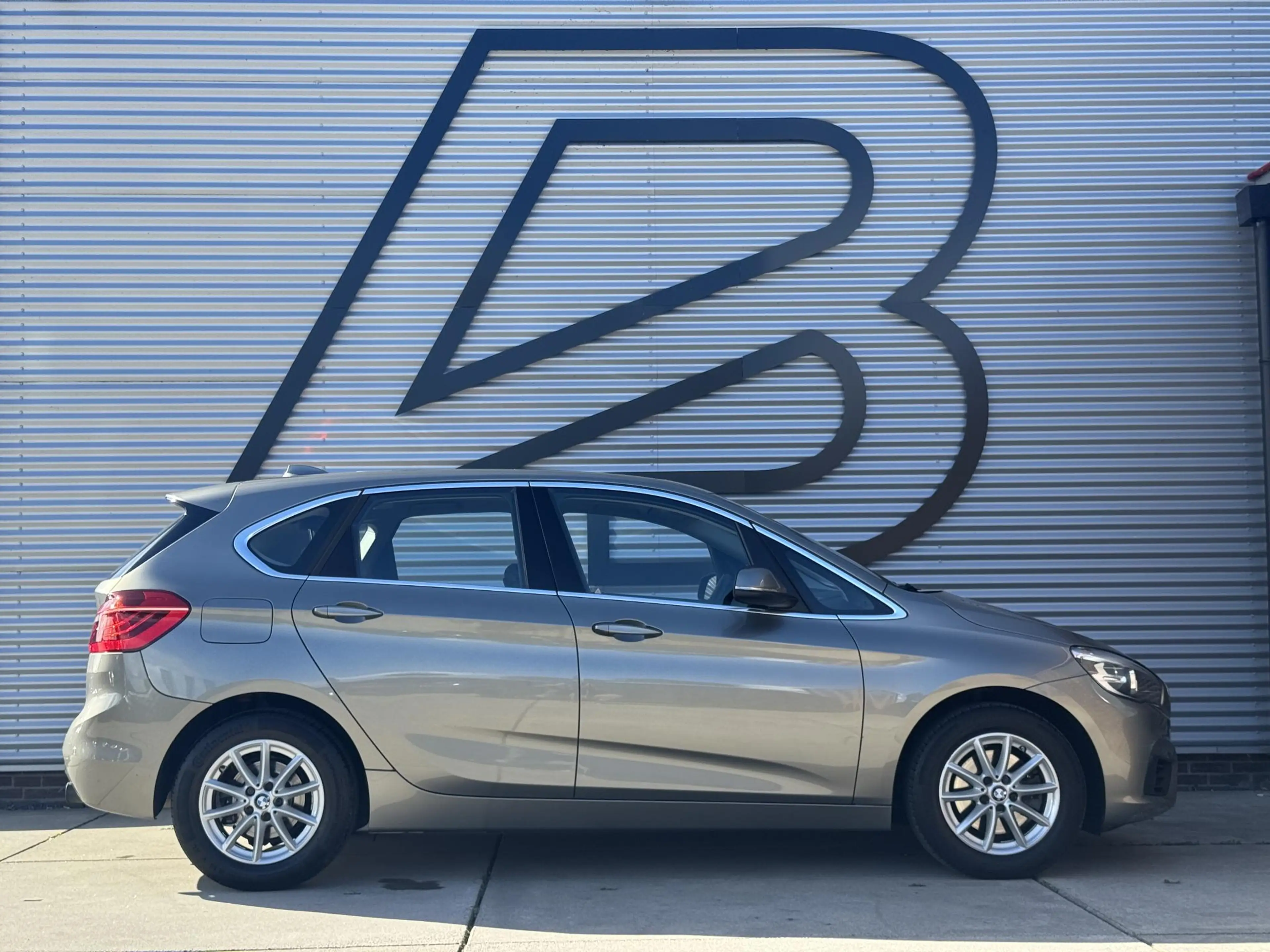 BMW 220 2-serie Active Tourer 220i 2e Eigenaar|Navi|Pano|L — photo 10