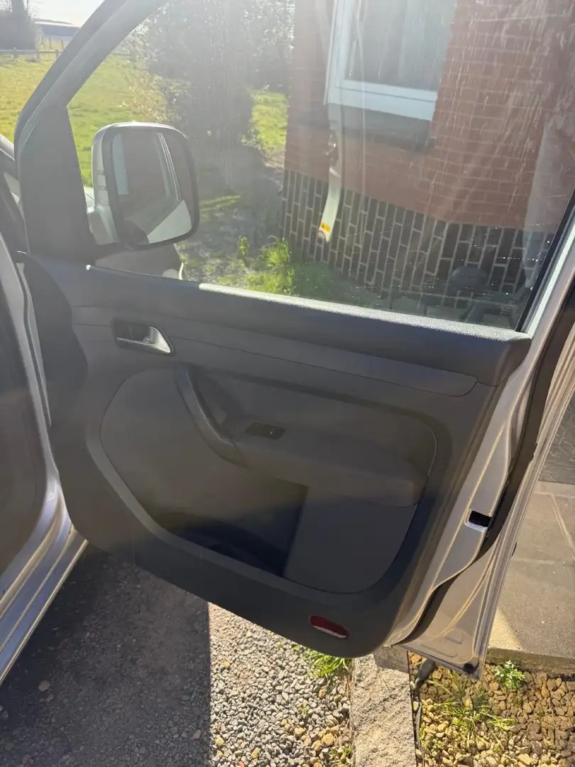 Volkswagen Caddy Life 1.6 CR TDi Comfortline BMT DSG 7 combi maxi d - 2