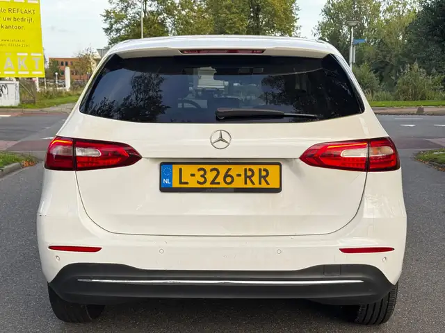 Mercedes-Benz B-Class view 10