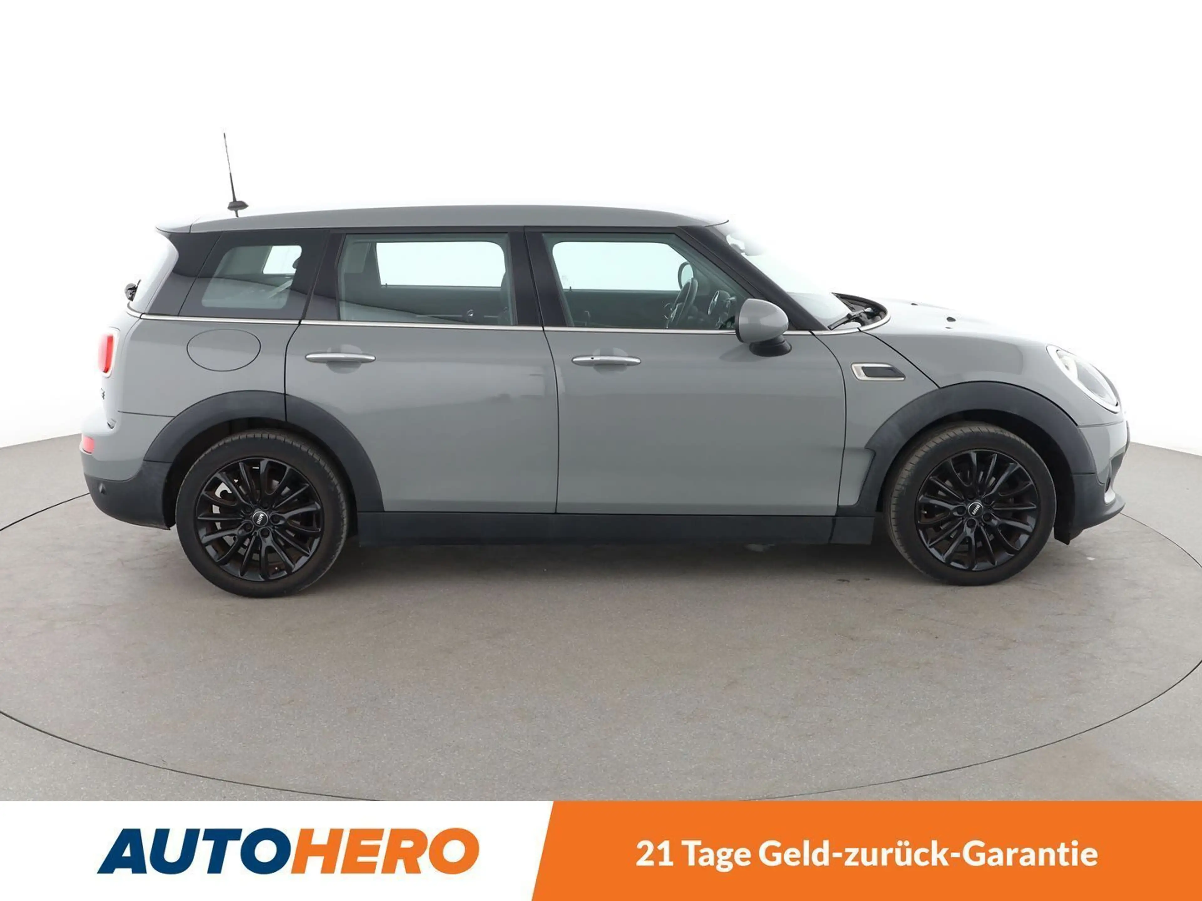 MINI One Clubman One*PDC*SHZ*KLIMA*GARANTIE* — photo 7