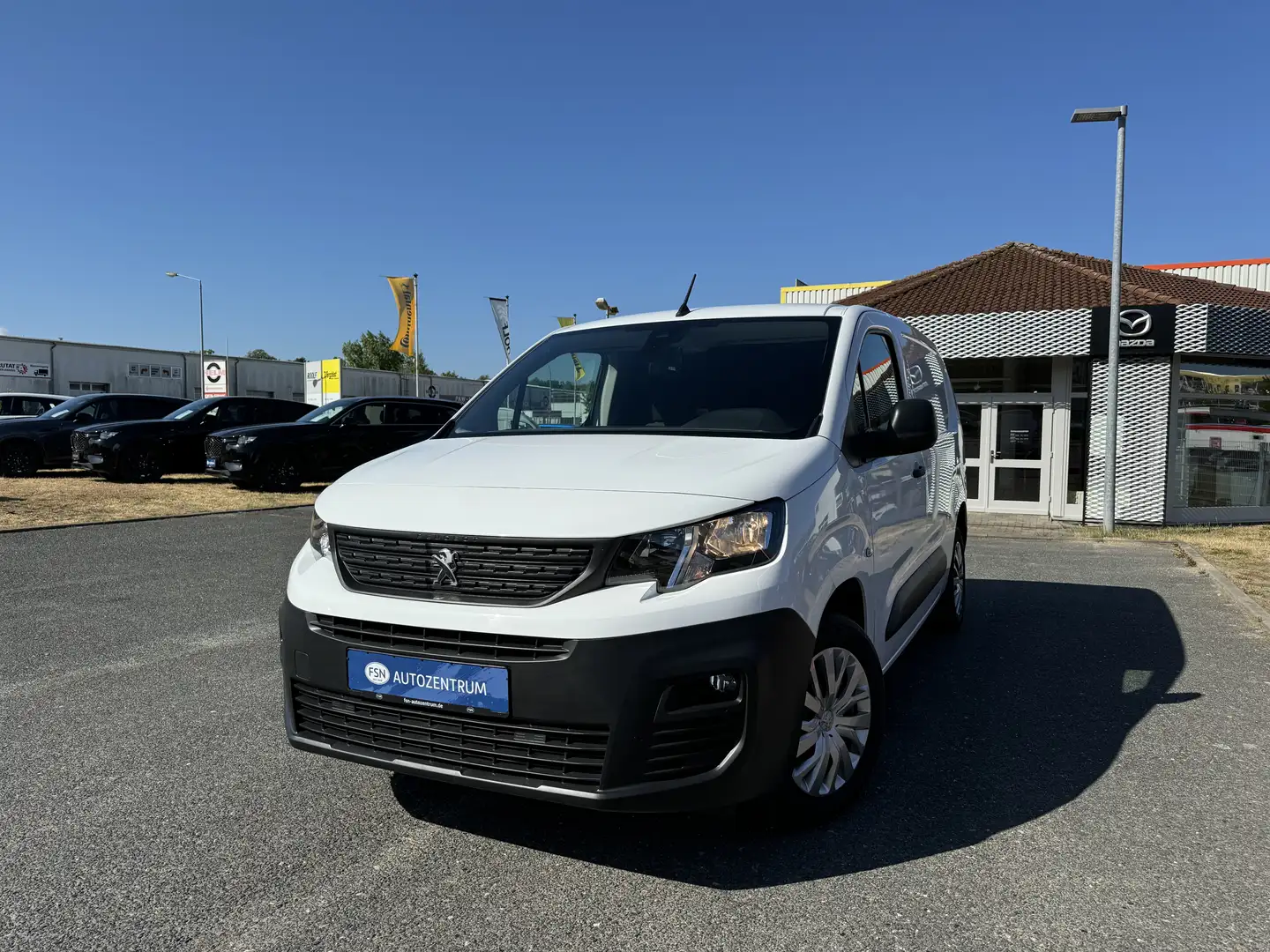 Peugeot Partner 1.5 BlueHDi 100 Premium L2 S&S Blanc - 1