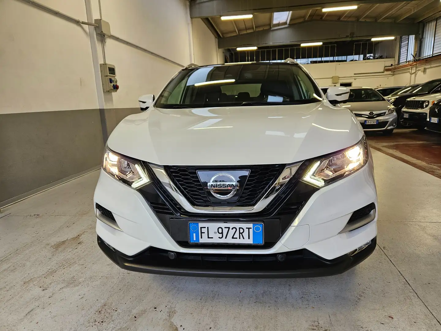 Nissan Qashqai Qashqai II 2017 1.2 dig-t N-Connecta 115cv Blanc - 2