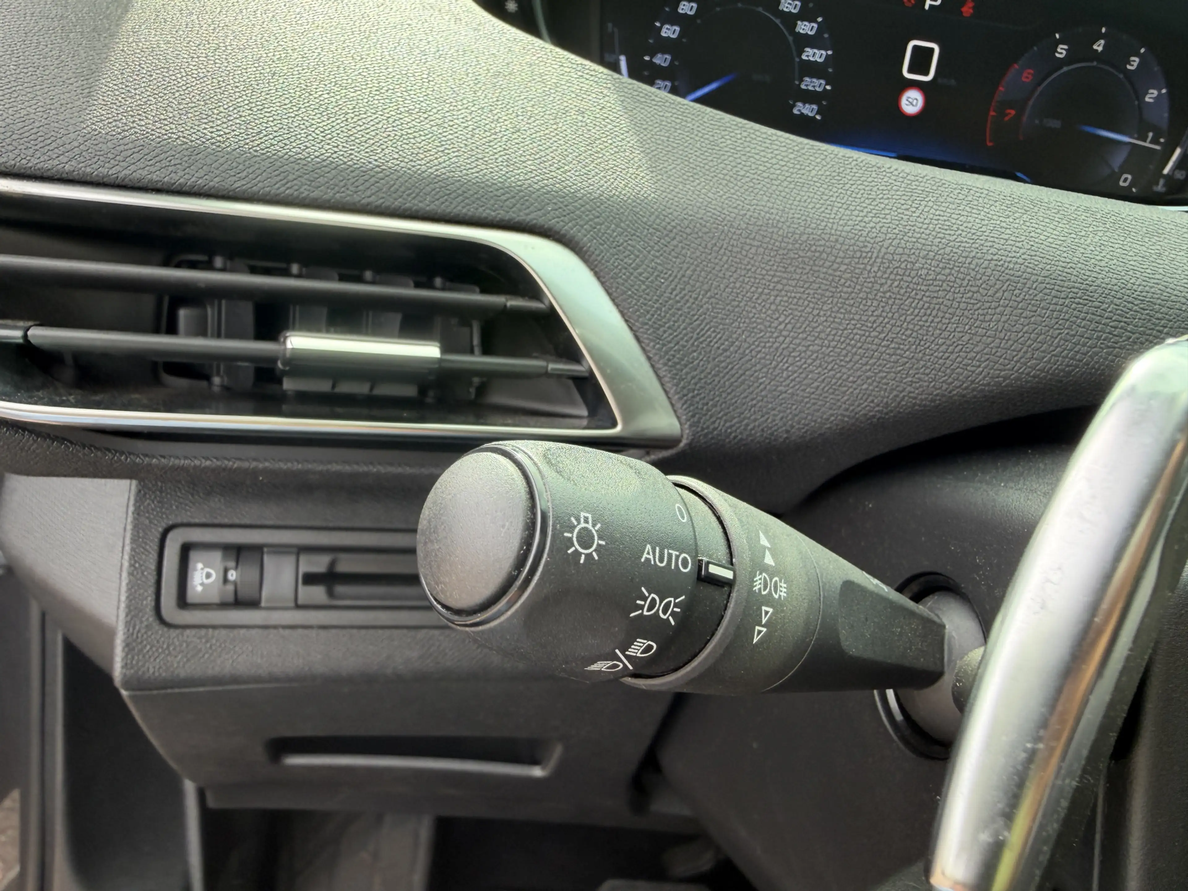 Peugeot 5008 1.2 PureTech Blue Lease Executive 7 Pers Carplay — photo 10