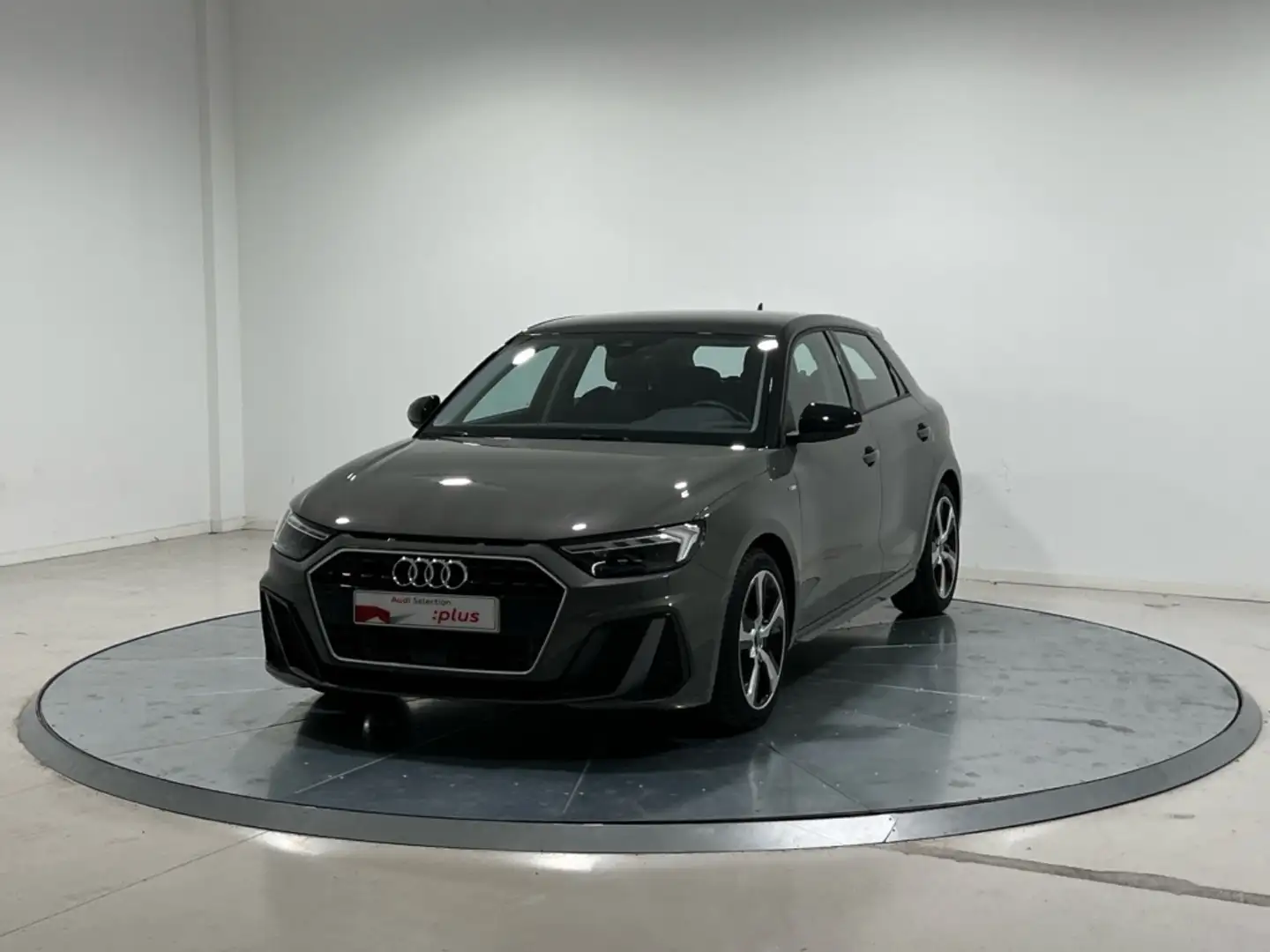 Audi A1 1.0 30 TFSI ADRENALIN BLACK ED SPORTBACK 116 5P Gris - 1