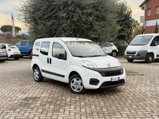 Fiat Qubo 1.4 8v Easy 77cv