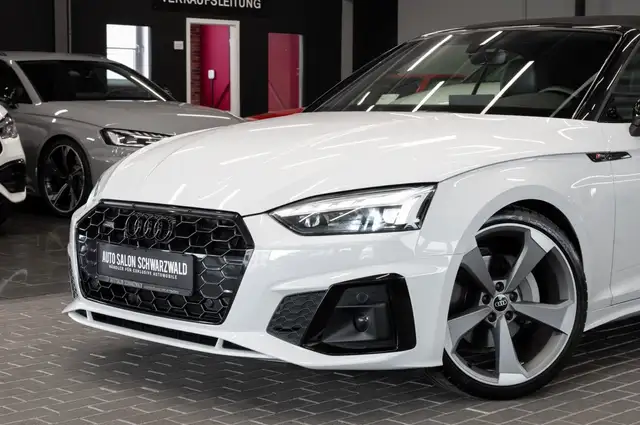 Audi A5 view 3