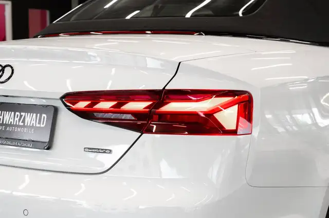 Audi A5 view 9