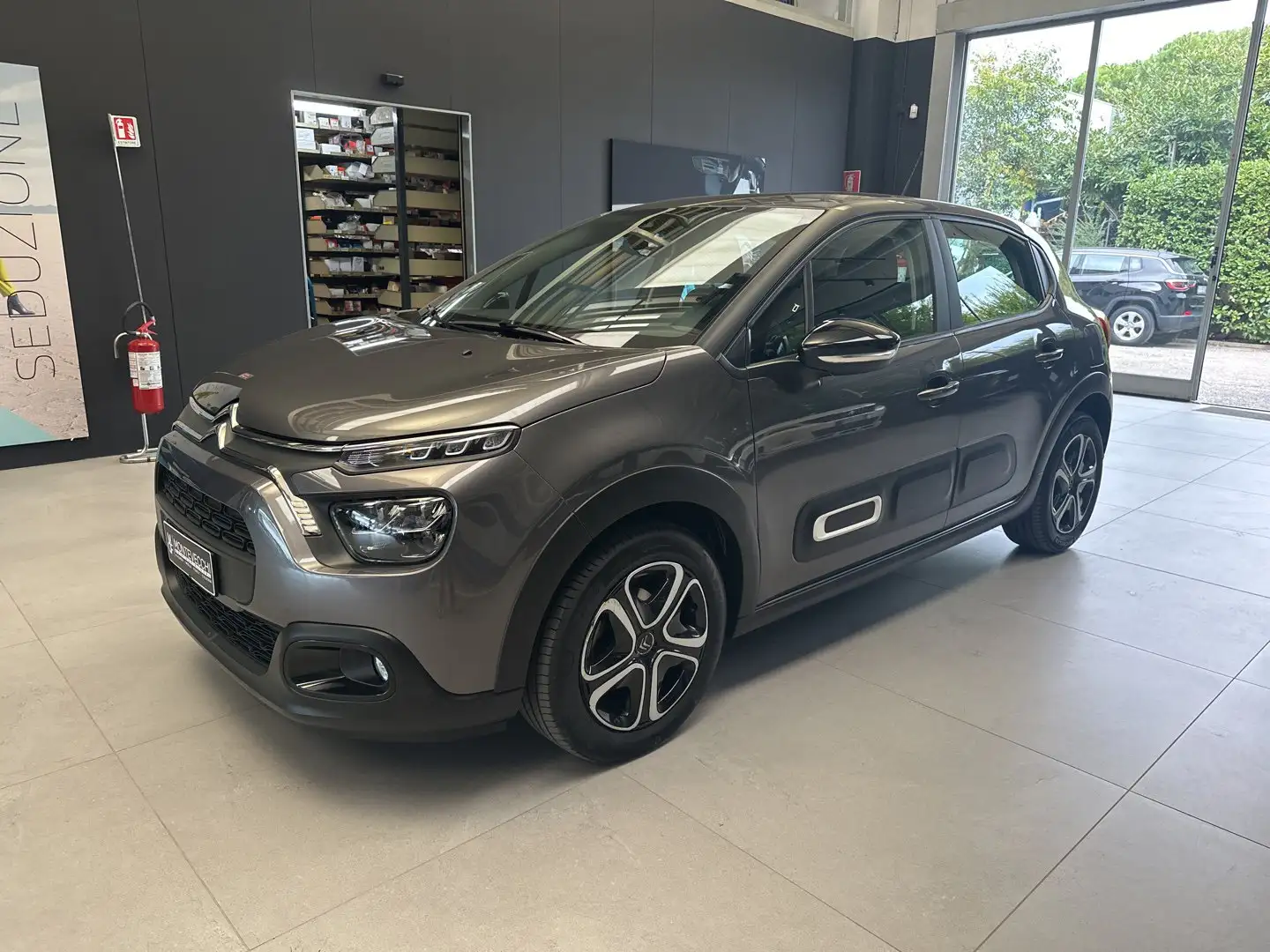 Citroen C3 1.2 Puretech Plus S&S 110 Grigio - 1