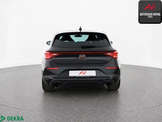 Cupra Leon view 4