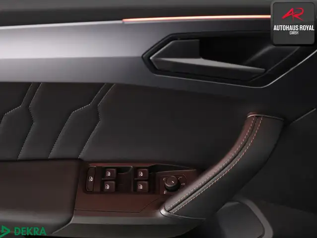 Cupra Leon view 14