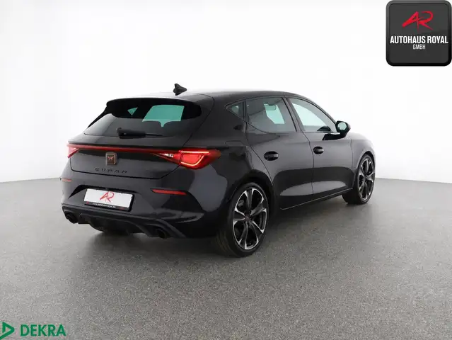 Cupra Leon view 5