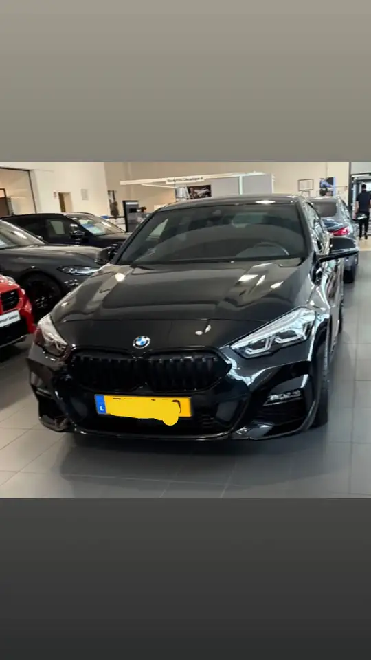 BMW 218