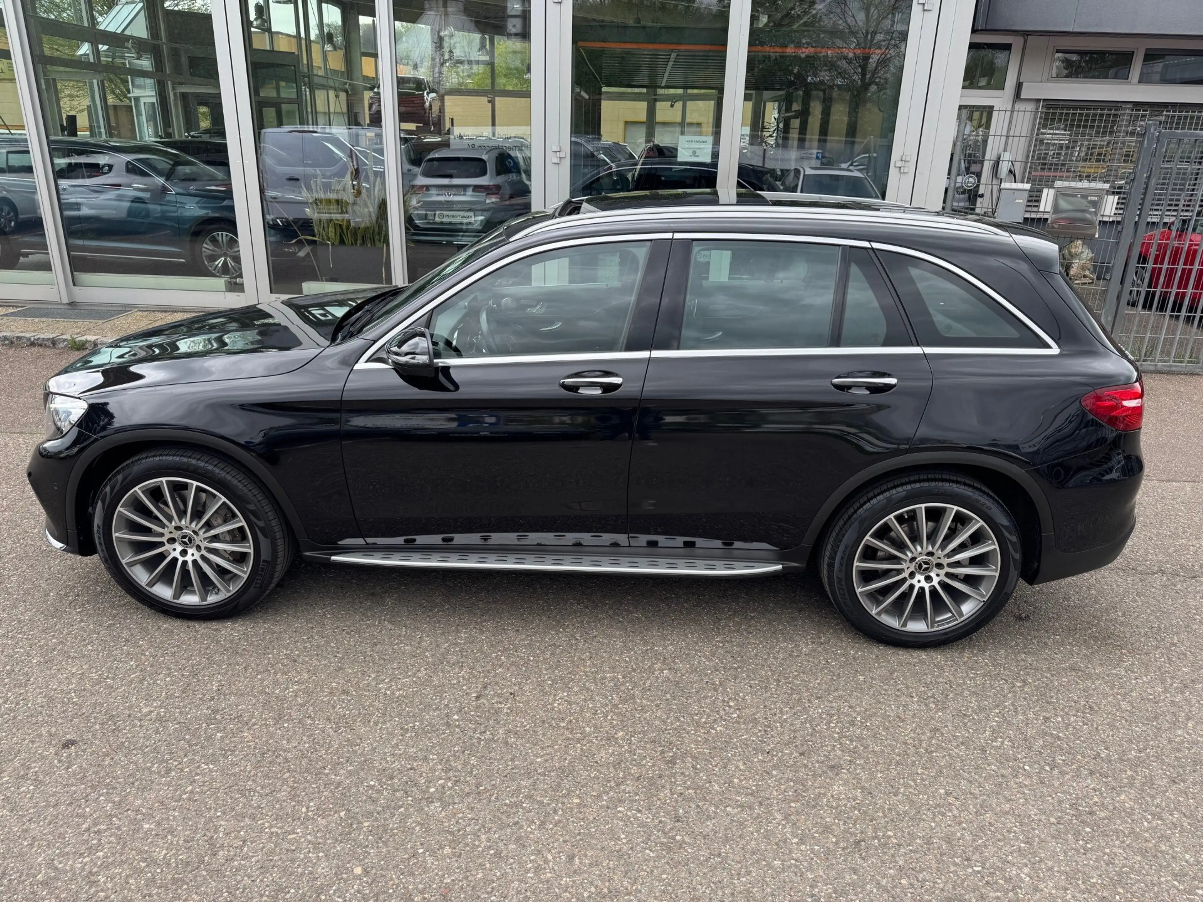 Mercedes-Benz GLC 350 GLC 350 d 4Matic AMG Line VOLLAUSSTATTUNG !!! * — photo 4