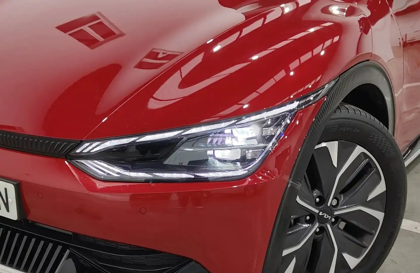 Kia Cerato Plus Edition 77kWh RWD (Long R) Rosso - 1