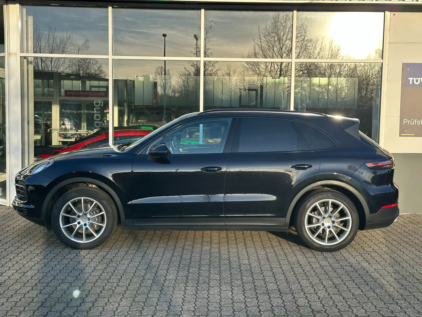 Porsche Cayenne V6 3.0 Noir - 2