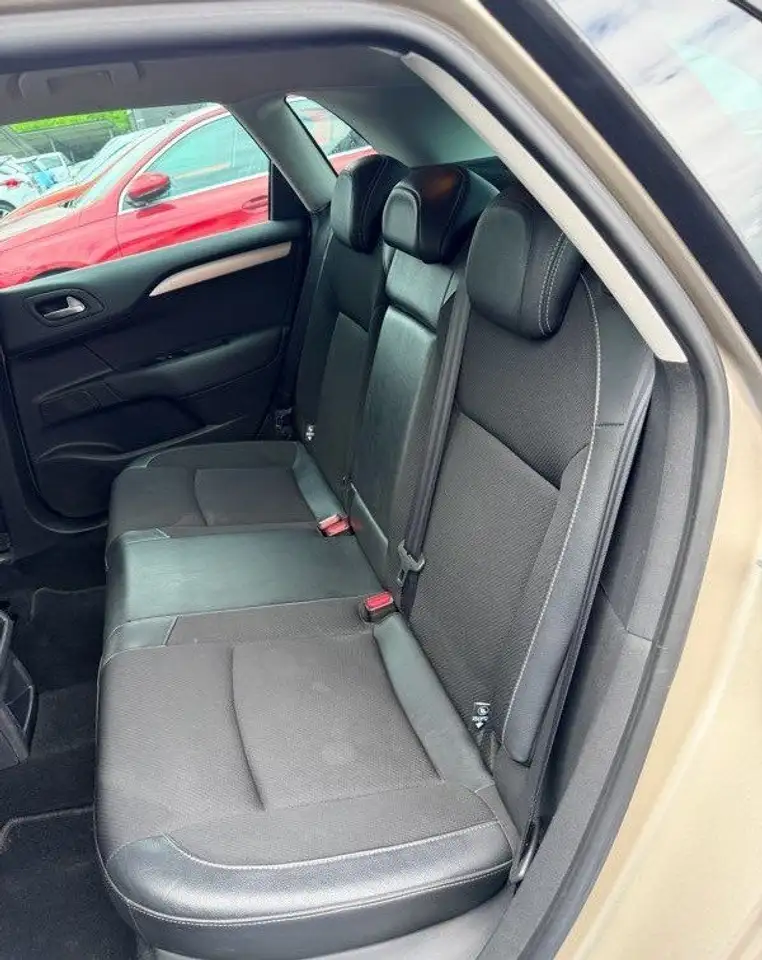 Citroen C4 Berline — photo 9