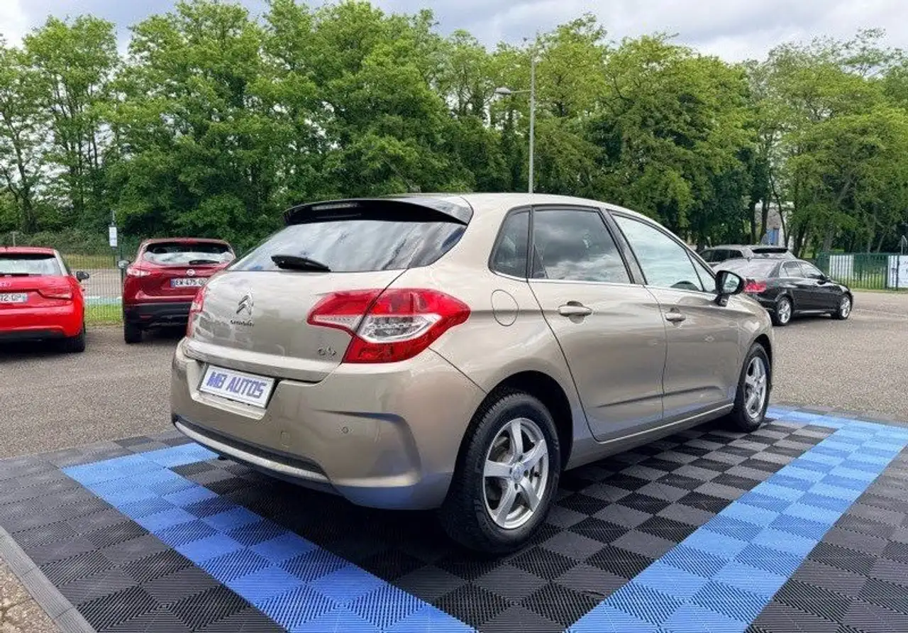 Citroen C4 Berline — photo 3