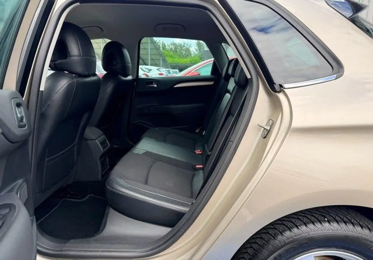 Citroen C4 Berline — photo 8