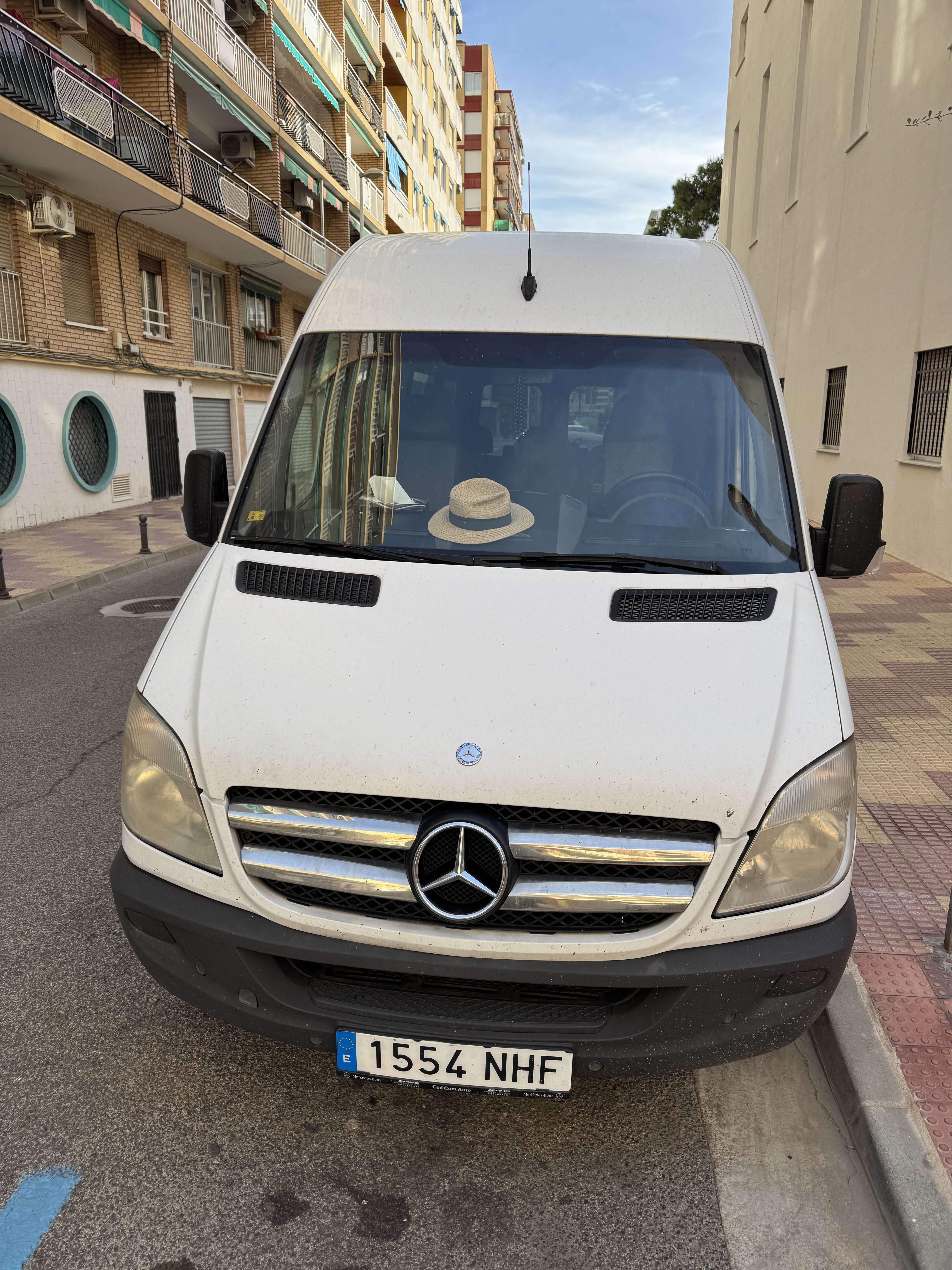 Mercedes-Benz Sprinter Furgón 315CDI Extralargo T.E. - foto 1