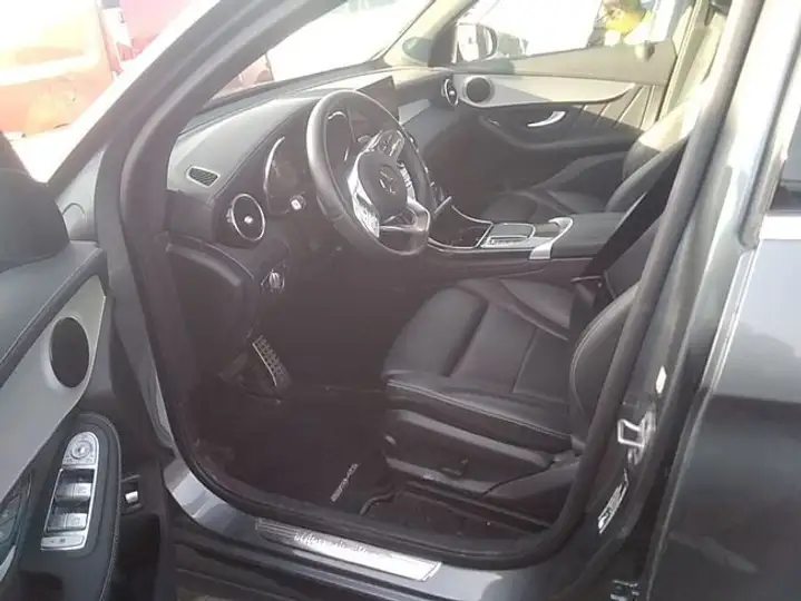 Mercedes-Benz GLC 2021, foto 7