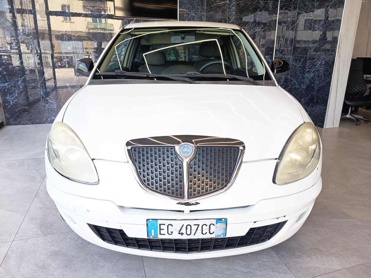 Lancia Ypsilon 1.2 69 CV Diva