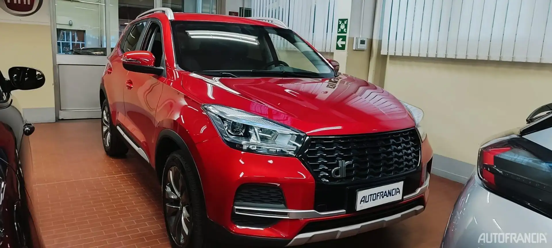 DR Automobiles DR4 - 1.5 GPL Roşu - 2