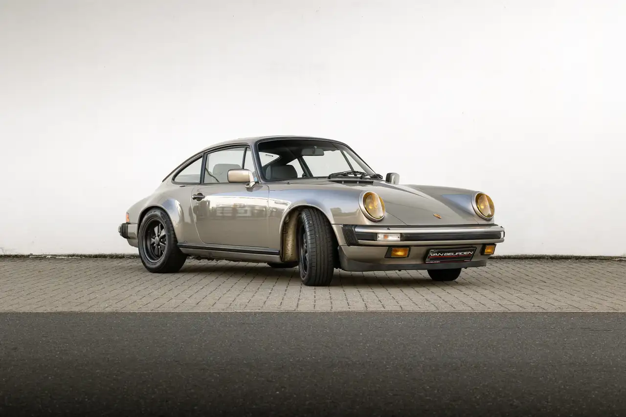 Porsche 911 3.2 Carrera Coupé, foto 9