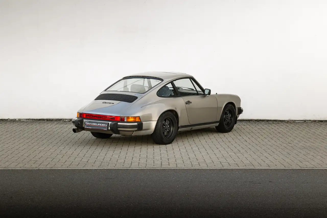 Porsche 911 3.2 Carrera Coupé, foto 5