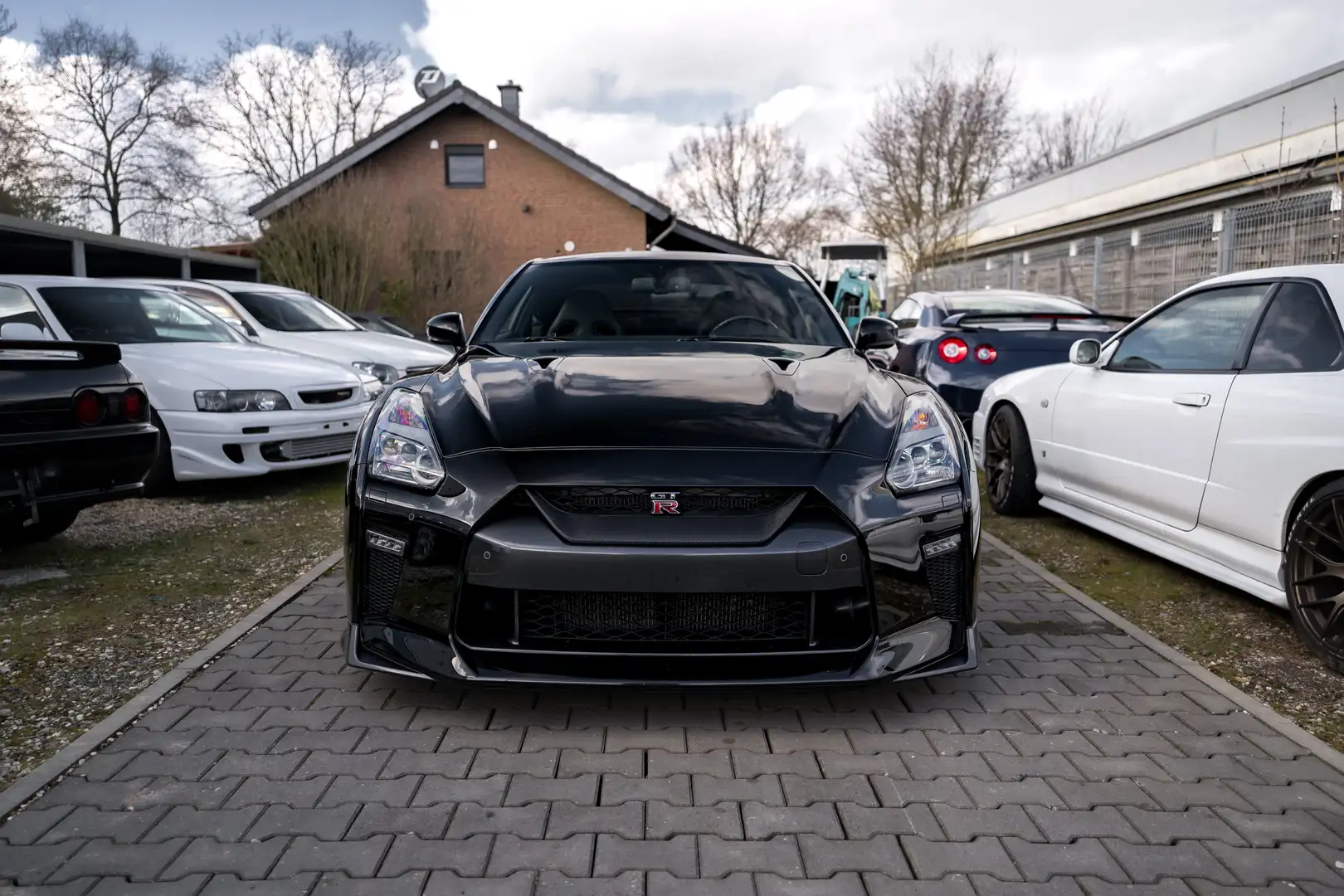 Nissan GT-R GT-R Prestige Edition Zwart - 1