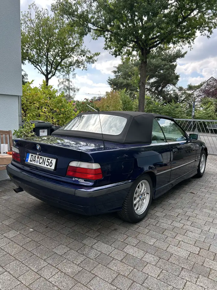 BMW 320i, foto 7