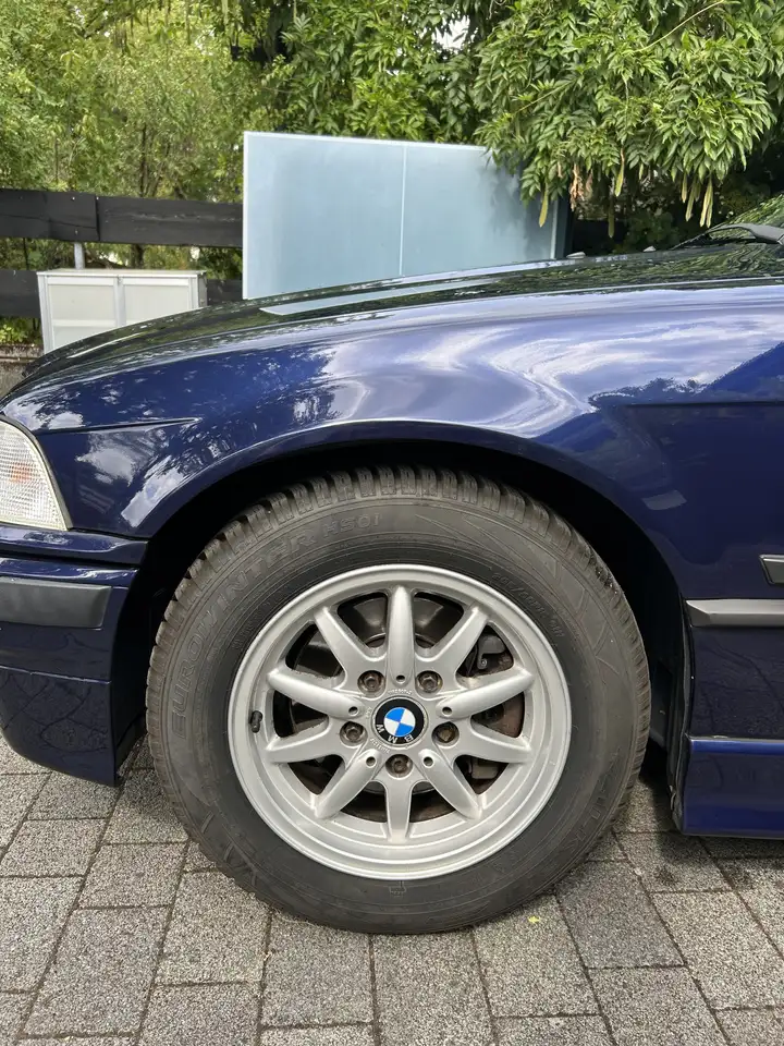 BMW 320i, foto 4