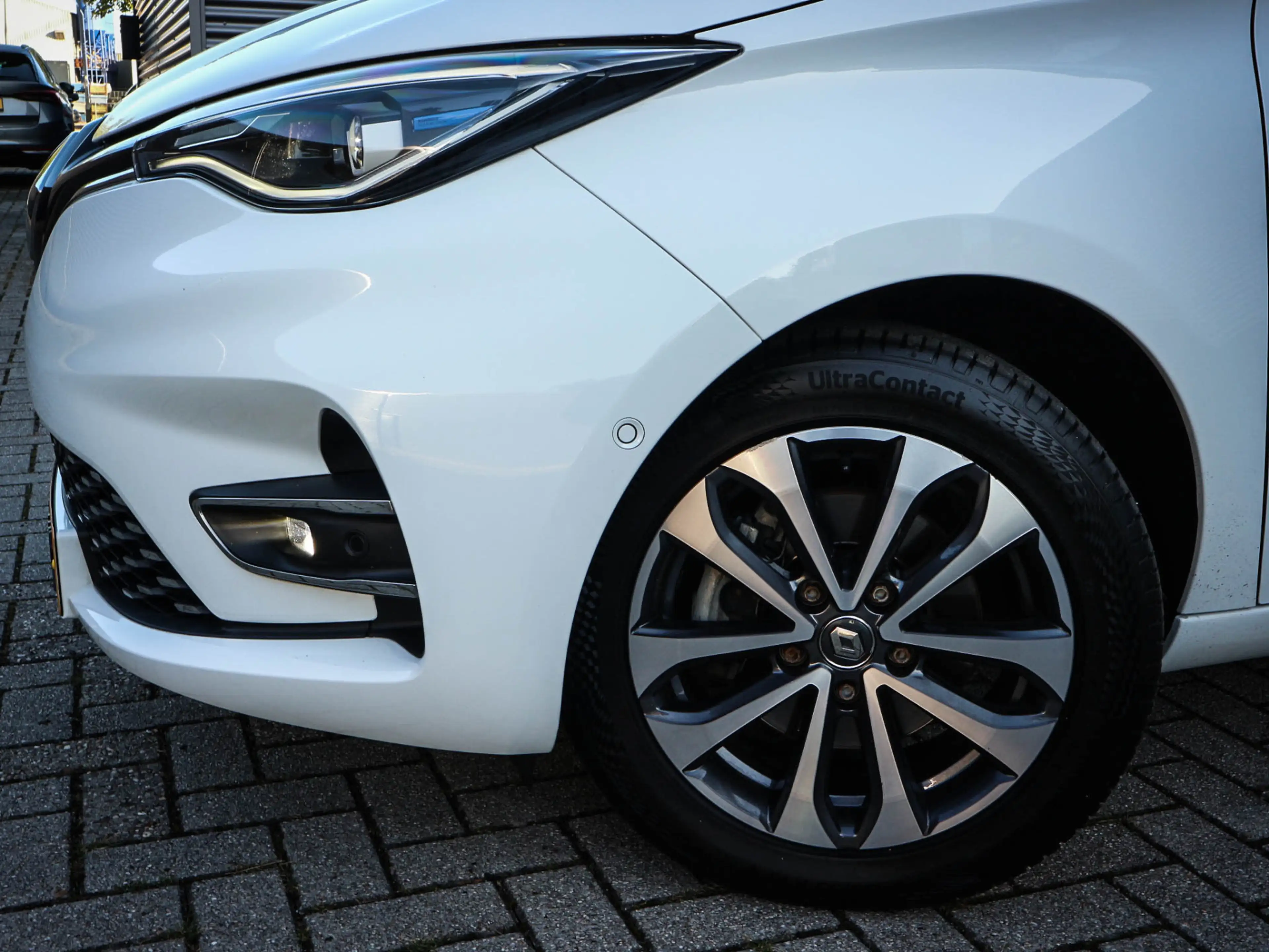 Renault ZOE R135 Intens Business 52 kWh Clima | Cruise | Navi — photo 6