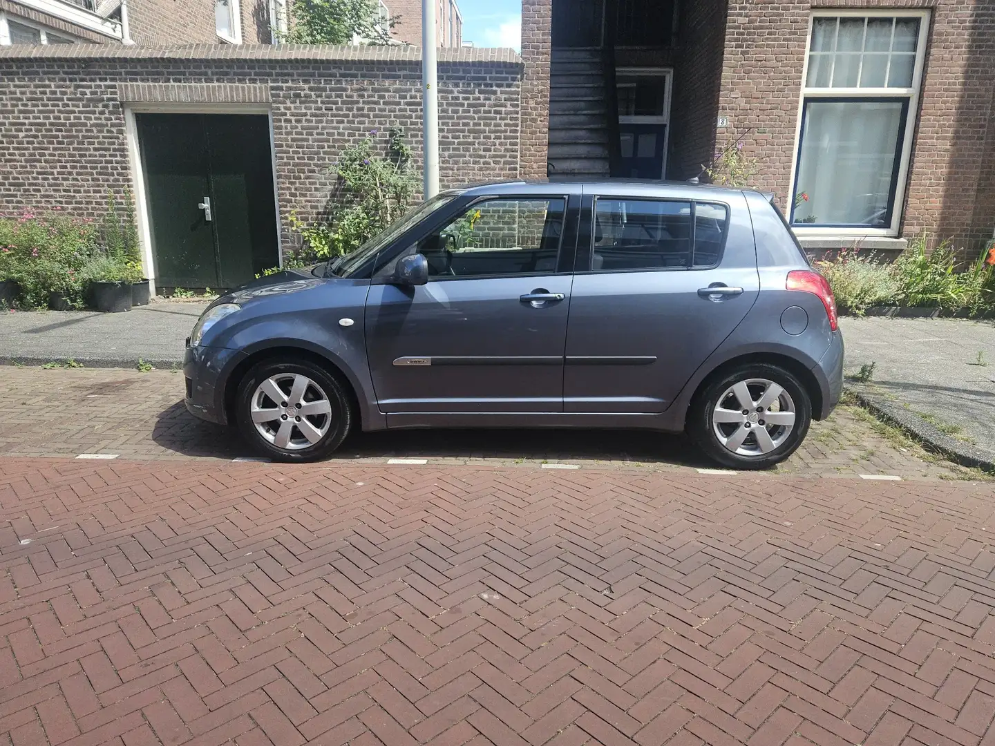 Suzuki Swift Swift 1.3 Shogun - 2